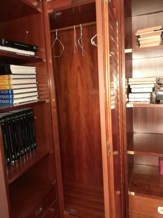 Mueble de madera estilo marinero
