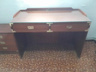 Mueble de madera estilo marinero
