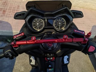 Yamaha X-Max 300 Negra.