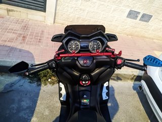 Yamaha X-Max 300 Negra.