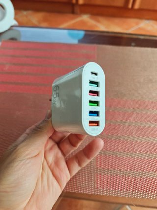 Cargador 65W 1 Tipo C + 5 USB