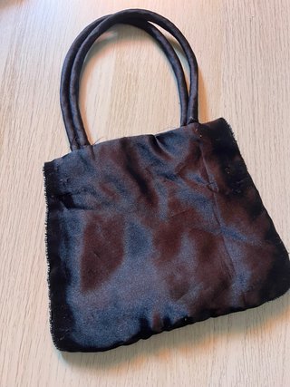 Bolso fiesta pequeño negro y plata