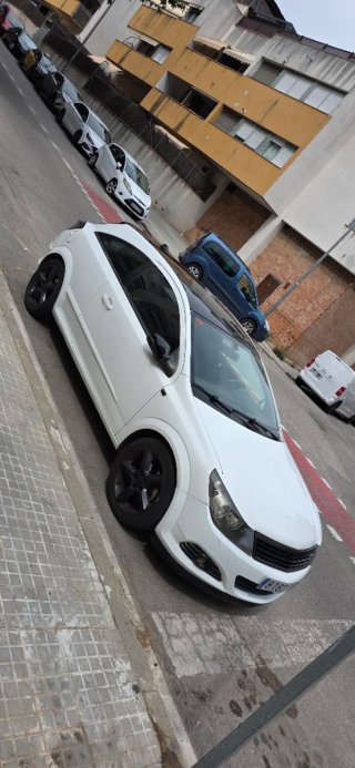 Opel Astra GTC