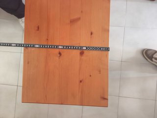 Mesita de noche de madera