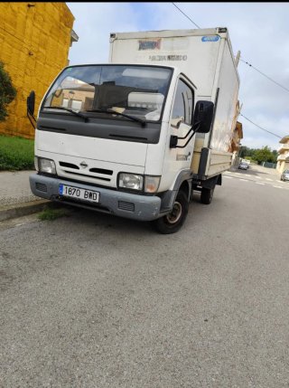 Nissan Cabstar 2002