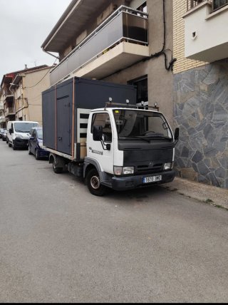 Nissan Cabstar 2002