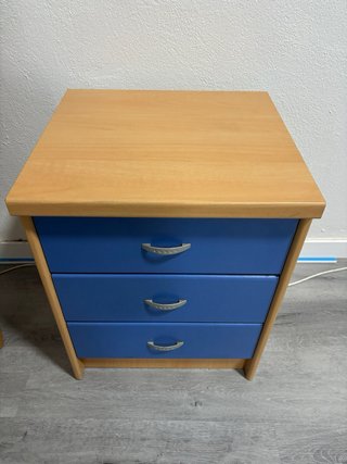Armario juvenil madera y azul
