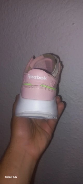 Zapatilla Reebok Mujer Rosa y Verde