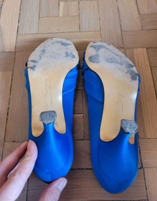 Zapatos de fiesta Pilar Burgos azulón talla 40