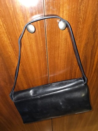 Bolso de mano negro