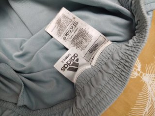 Pantalón corto deportivo Adidas azul