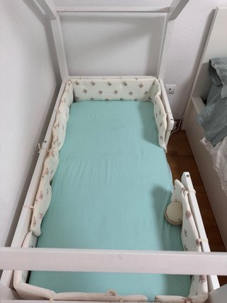 Cama infantil casita madera + colchón