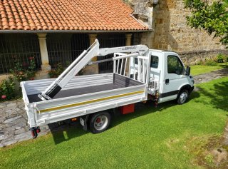 Camion Pluma Grua 3.500kg