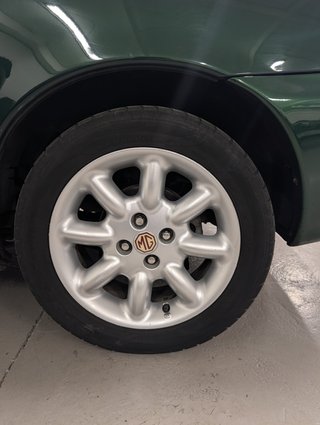 MG MGF 1.8i