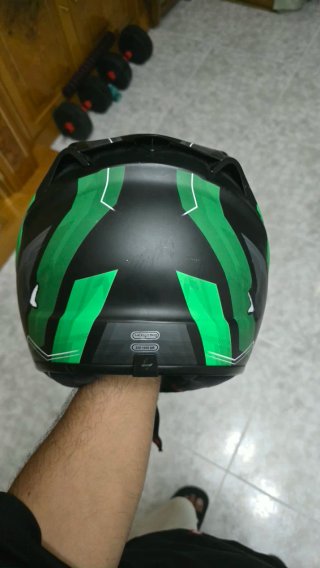Casco Scorpion Talla M Negro y Verde
