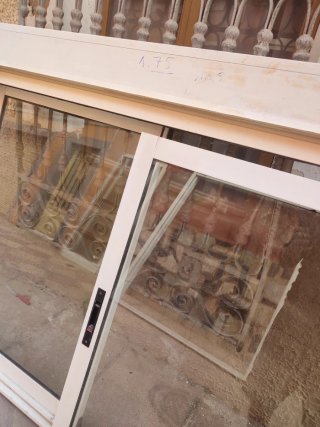 Ventana corredera aluminio 1.75 ancho 1.35 alto