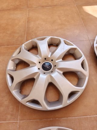 Tapacubos Ford Focus
