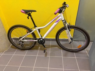 Bicicleta Kross Blanca y Morada