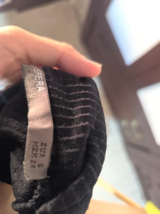 Vestido negro de canalé sin mangas