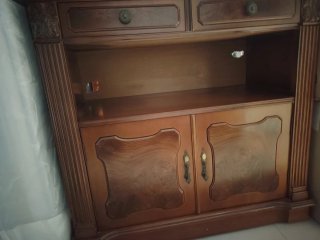 Mueble TV madera oscura