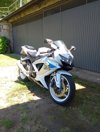 Suzuki GSXR K8