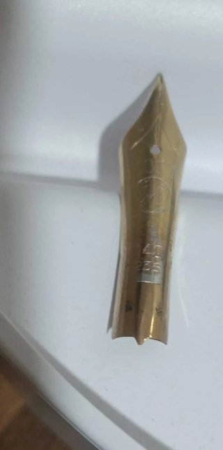 Plumín Montblanc 235