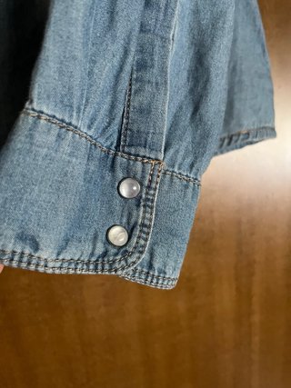 Camisa vaquera manga larga botones nácar