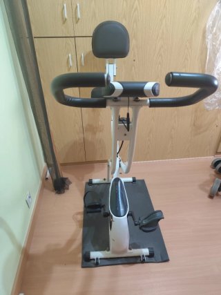 Bicicleta Estática Plegable Axel
