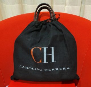 Bolso Piel Carolina Herrera.