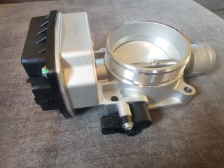 Mariposa 206 RC