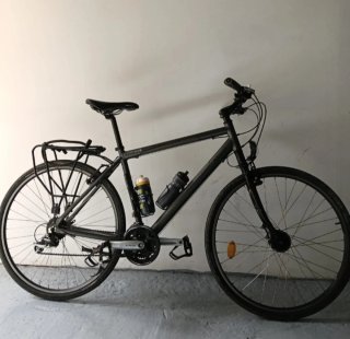 Bicicleta de paseo negra