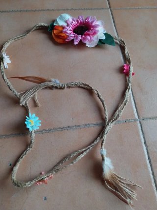 Cinturón flor anudado