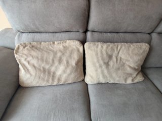Dos fundas de cojín de pana beige