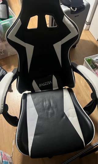 Silla Gaming Negra y Blanca