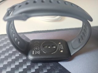 Huawei Band 11 + Cargador (NUEVA) sin caja