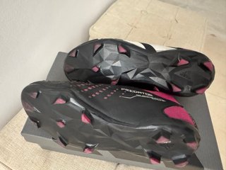 Botas de fútbol niño Adidas Predator