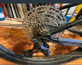 TREK Roscoe 7 Casi Nueva