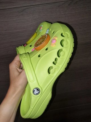 Crocs Verdes con Adornos, 39-40