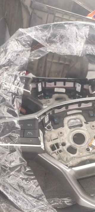 Volante Seat León FR
