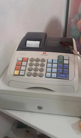 Olivetti ECR 7700