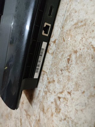 Ps3 Super Slim 4.93 + 2 Mandos y Cables