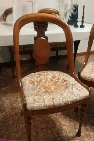 6 Sillas comedor madera maciza tapizadas