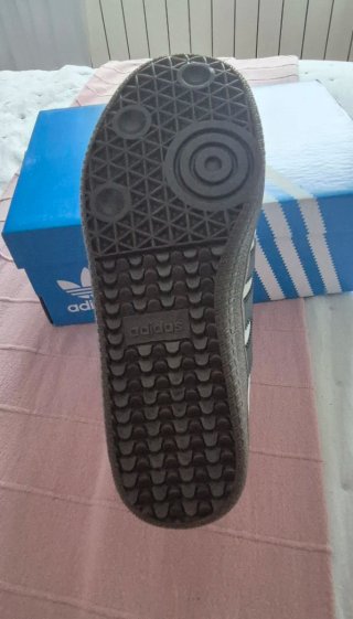 Adidas Samba Blancas y Negras Talla 36..