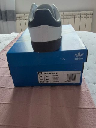 Adidas Samba Blancas y Negras Talla 36..
