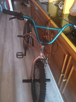 Bicicleta KHE Blaze 18 pulgadas