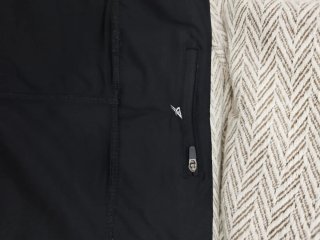 Leggings capri deportivos mujer negros y neón