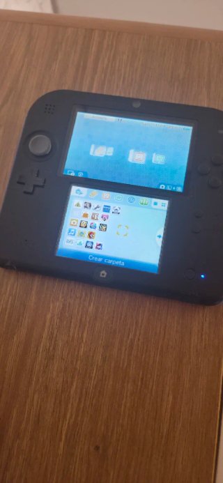 Nintendo 2DS Roja y Blanca