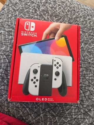 Nintendo Switch OLED con mmaag..giiaaa