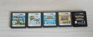 Nintendo DS lite + 3 Juegos Pokémon, Zelda y Mario