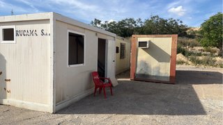 Lote 30 Casetas para reparar